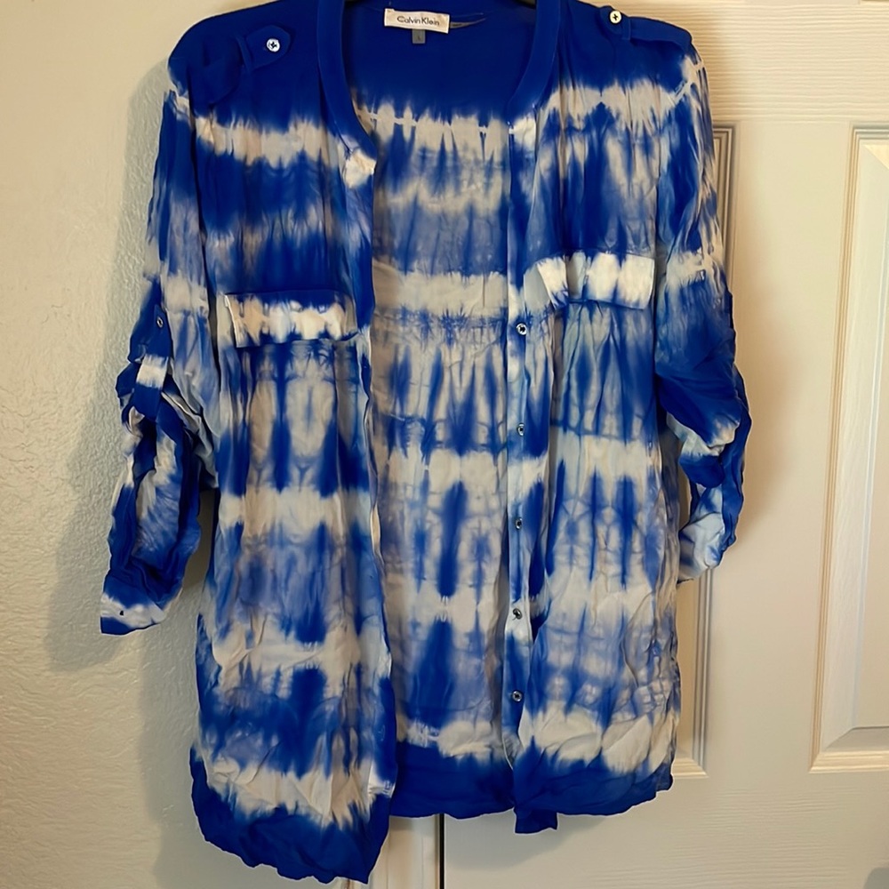 Blue and white tie dye button up. Size L